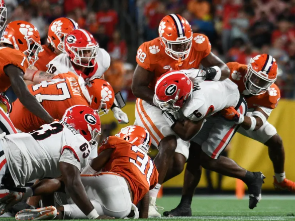 Closing in on MY College Football&nbsp;Season